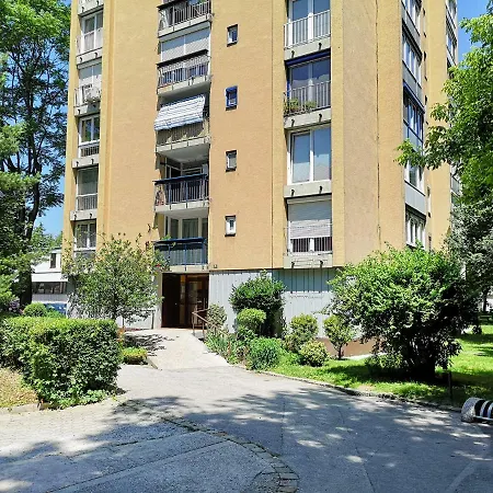Oli's Place Appartement *